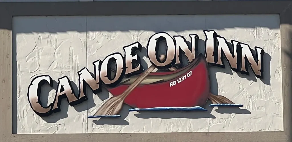 The Logo for Canoe on Inn